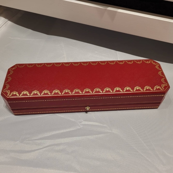 ❌SOLD❌ 💯 Cartier Rose gold love bracelet - Picture 5 of 6